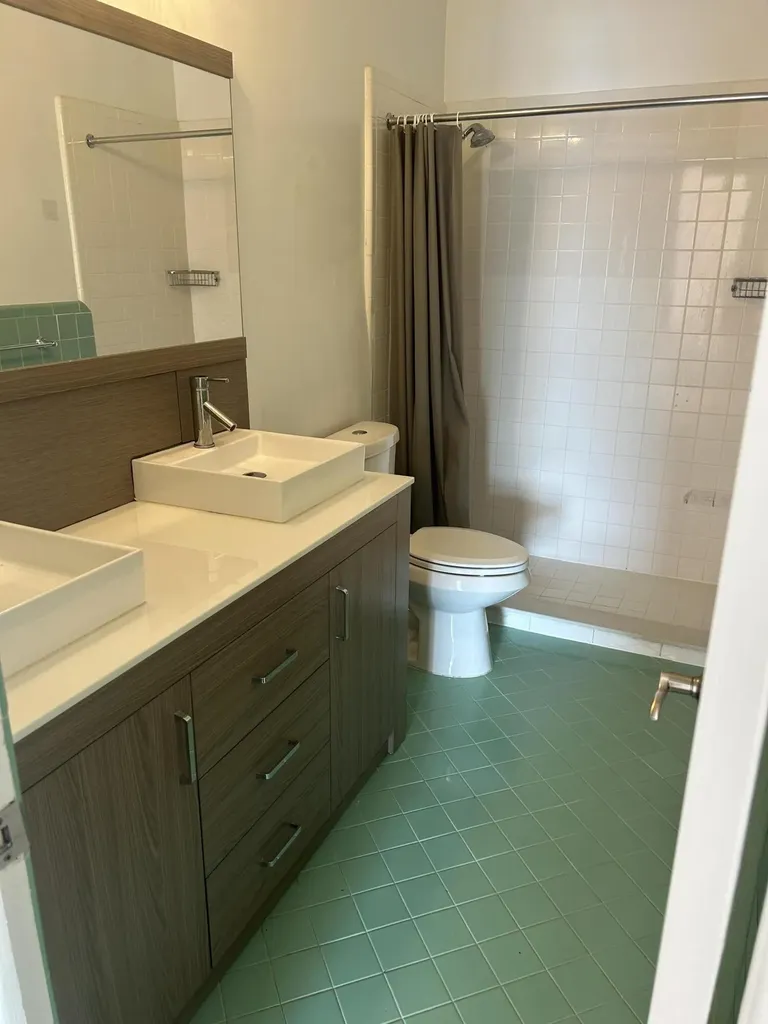 704 NE 20th Avenue Fort Lauderdale FL 33304