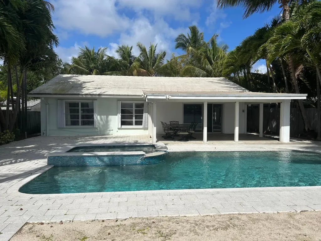 704 NE 20th Avenue Fort Lauderdale FL 33304
