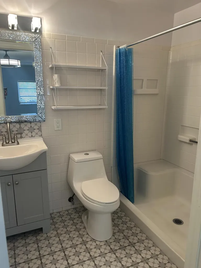 704 NE 20th Avenue Fort Lauderdale FL 33304