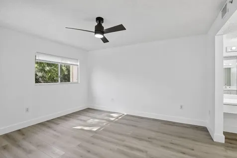 900 SW 142nd Avenue Pembroke Pines FL 33027