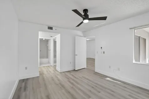 900 SW 142nd Avenue Pembroke Pines FL 33027