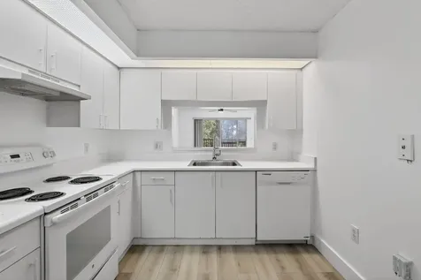 900 SW 142nd Avenue Pembroke Pines FL 33027