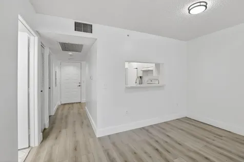900 SW 142nd Avenue Pembroke Pines FL 33027