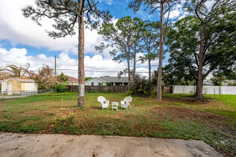 651 SE Port St Lucie Boulevard Port St Lucie FL 34984