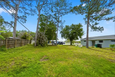 651 SE Port St Lucie Boulevard Port St Lucie FL 34984