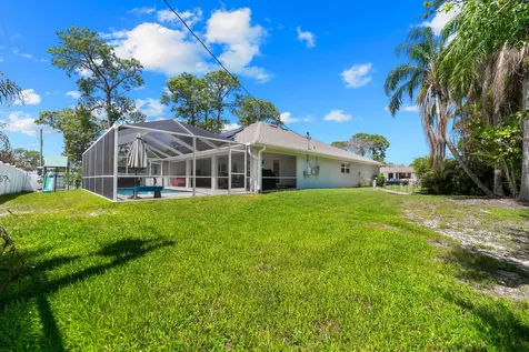 416 SE Jupiter Terrace Port St Lucie FL 34983