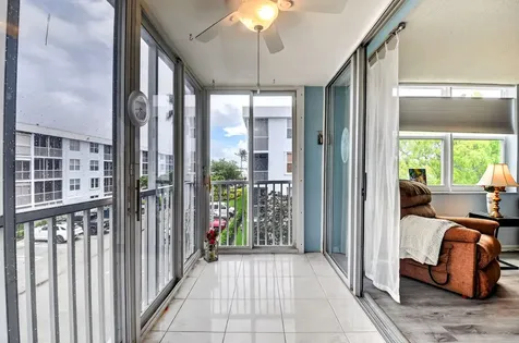 2016 S Federal Highway Boynton Beach FL 33435
