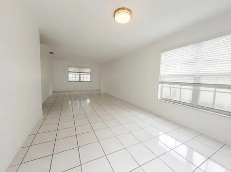 73 Gables Boulevard Weston FL 33326