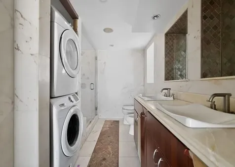 6061 Collins Avenue Miami Beach FL 33140