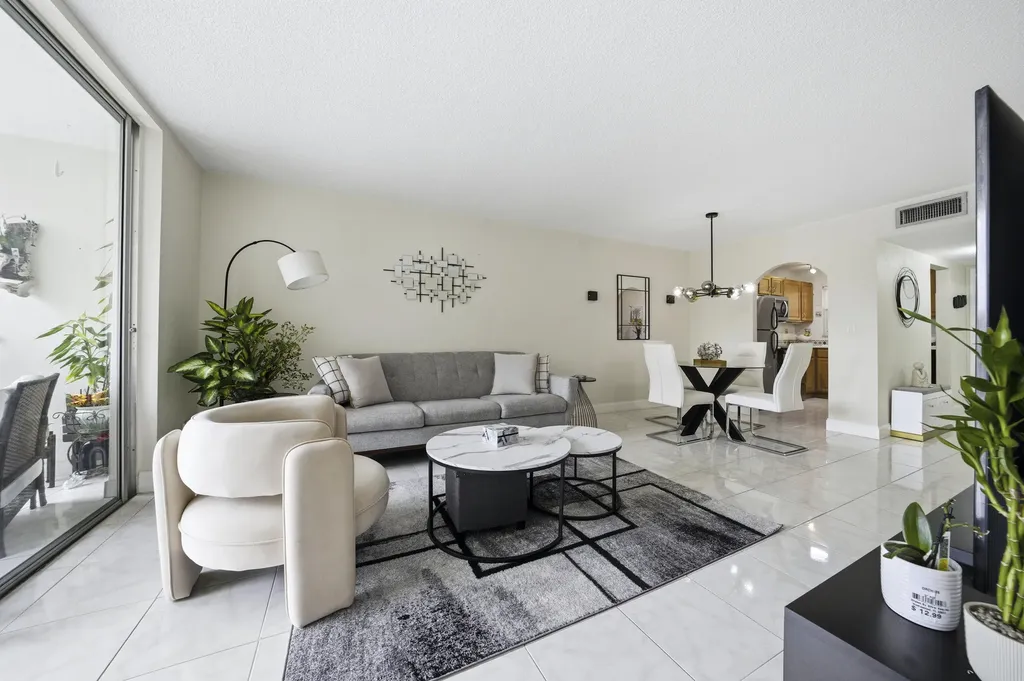 2900 Sunrise Lakes Drive W Sunrise FL 33322