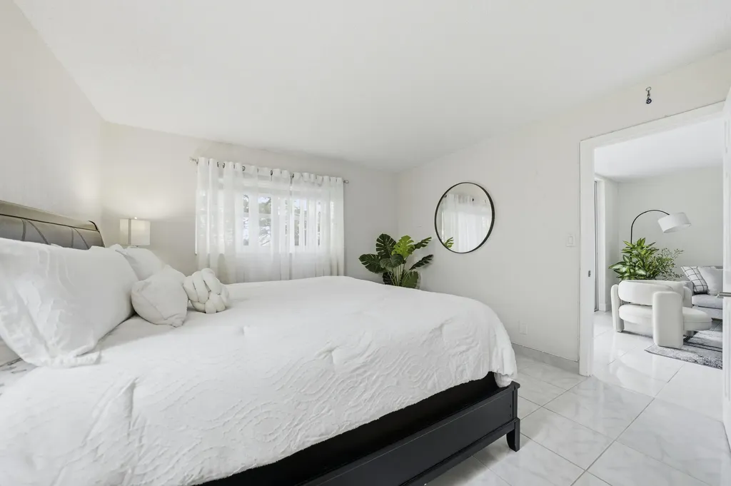 2900 Sunrise Lakes Drive W Sunrise FL 33322