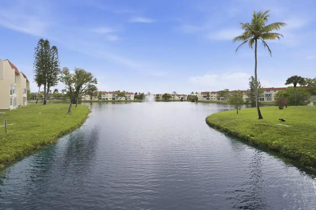 2900 Sunrise Lakes Drive W Sunrise FL 33322