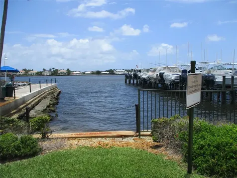 123 Yacht Club Way Hypoluxo FL 33462