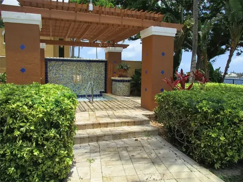 123 Yacht Club Way Hypoluxo FL 33462