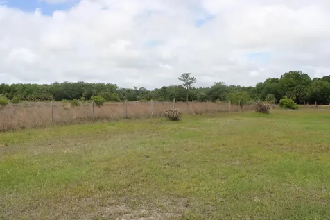 15367 NW 296th Street Okeechobee FL 34972