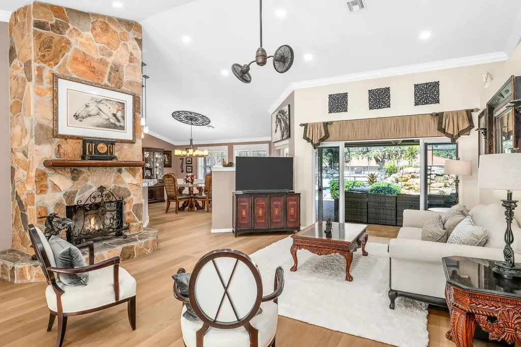 2559 Palm Deer Drive Loxahatchee FL 33470