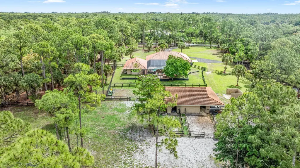 2559 Palm Deer Drive Loxahatchee FL 33470