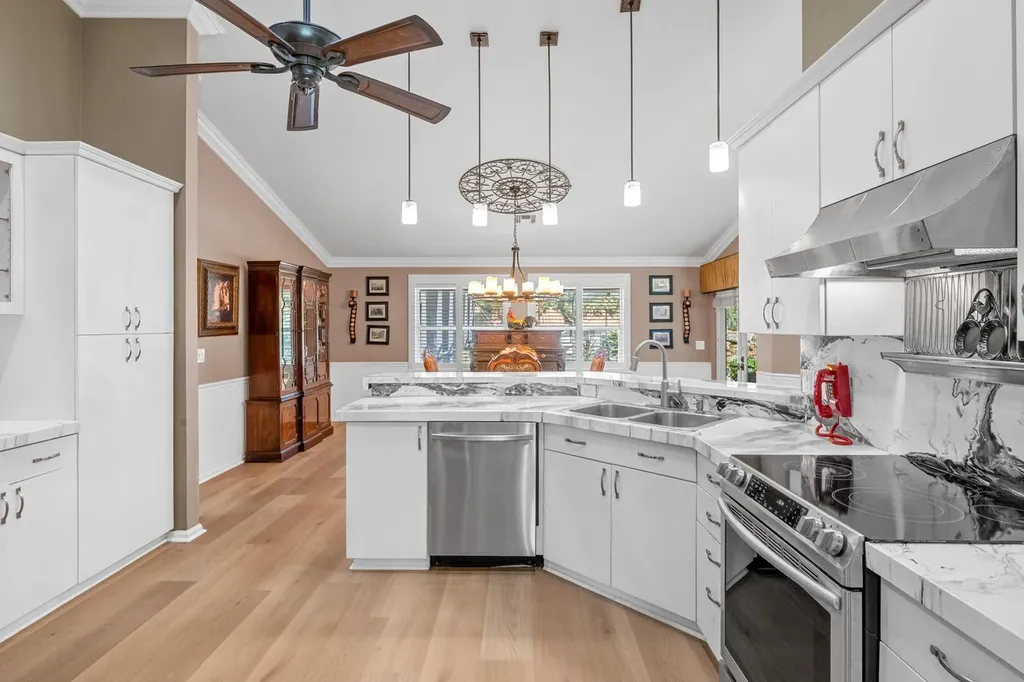 2559 Palm Deer Drive Loxahatchee FL 33470