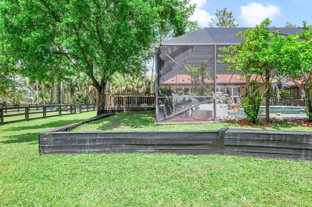 2559 Palm Deer Drive Loxahatchee FL 33470