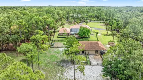 2559 Palm Deer Drive Loxahatchee FL 33470