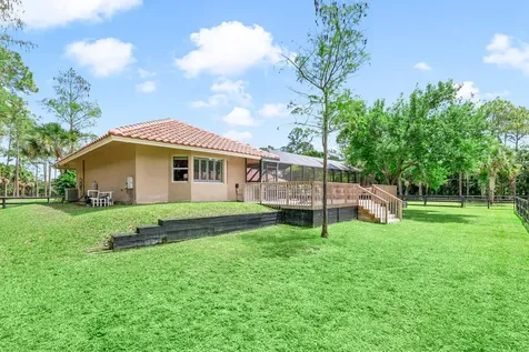 2559 Palm Deer Drive Loxahatchee FL 33470