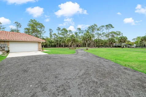 2559 Palm Deer Drive Loxahatchee FL 33470