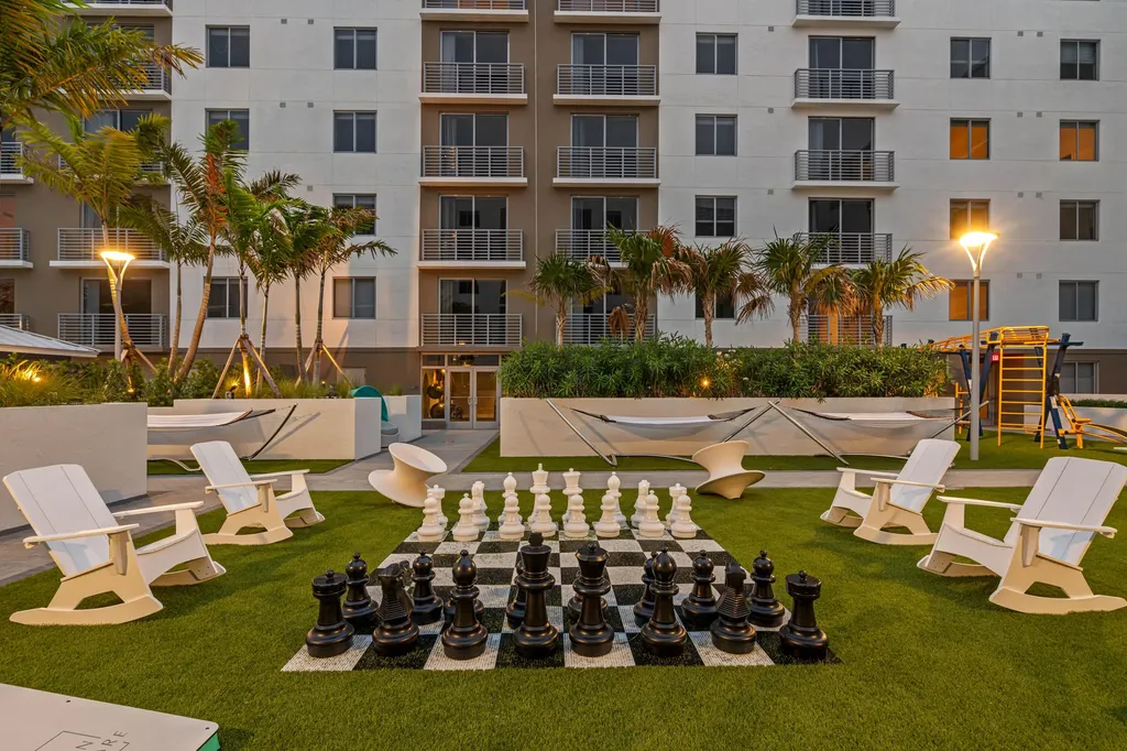 200 NE 1st Avenue Pompano Beach FL 33060