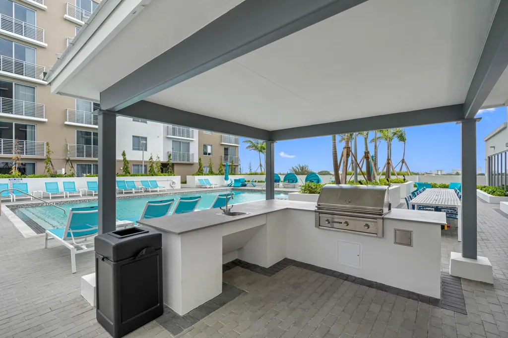 200 NE 1st Avenue Pompano Beach FL 33060