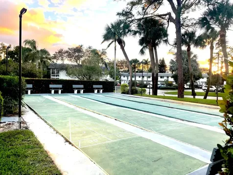 2929 SE Ocean Boulevard Stuart FL 34996