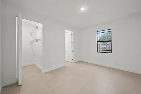 633 55th Street West Palm Beach FL 33407