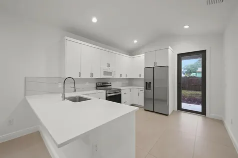 633 55th Street West Palm Beach FL 33407