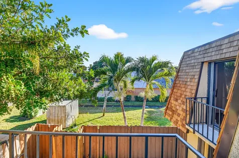 198 Lake Arbor Drive Palm Springs FL 33461