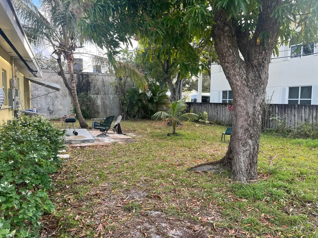 211 N A Street Lake Worth Beach FL 33460