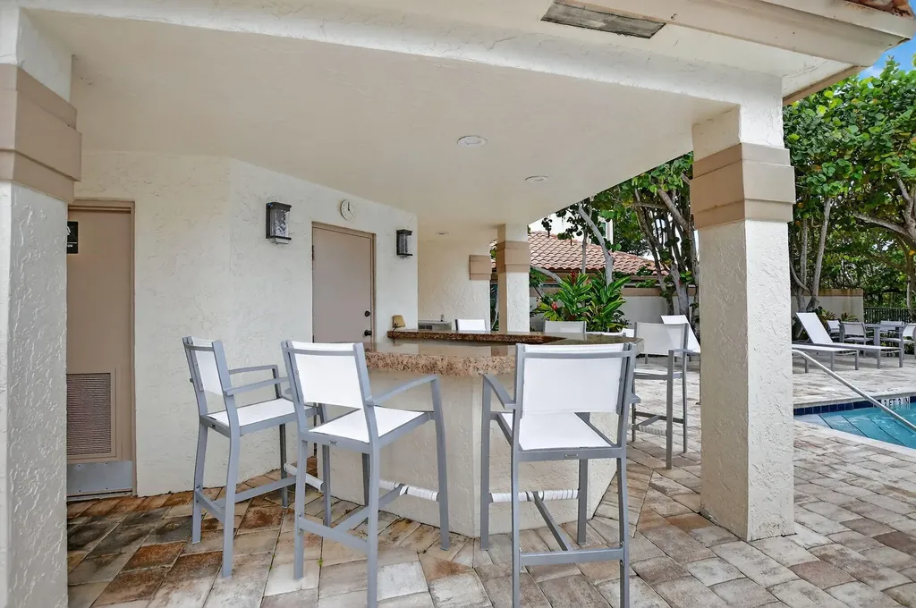 5195 Majorca Club Drive Boca Raton FL 33486