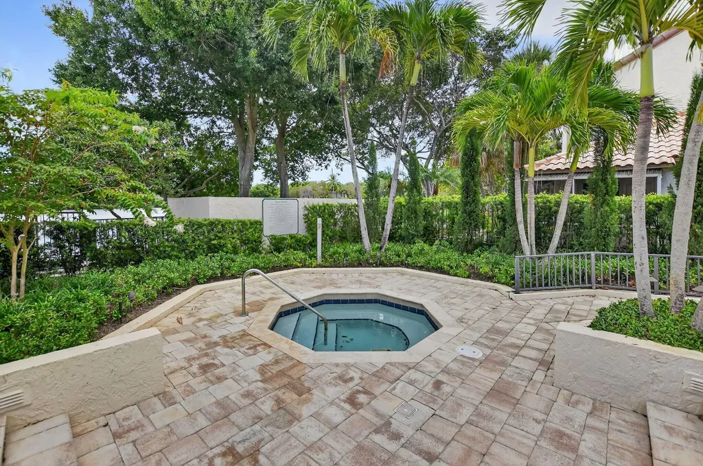 5195 Majorca Club Drive Boca Raton FL 33486