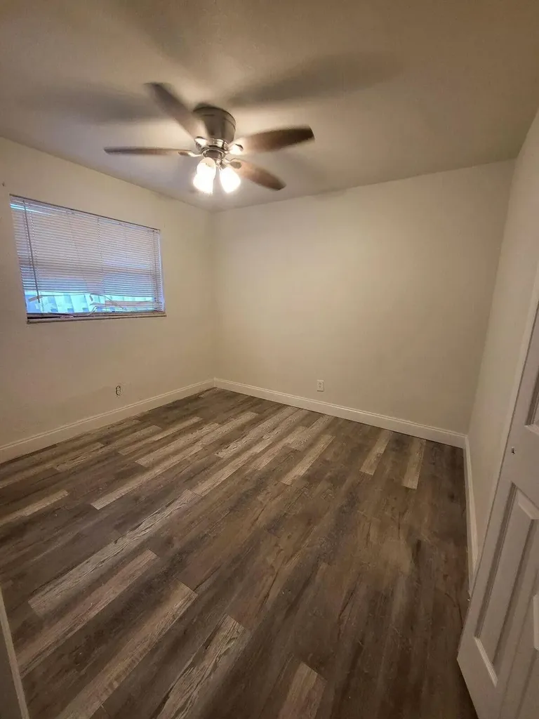 105 SW 12th Avenue Delray Beach FL 33444