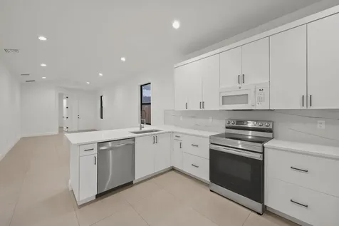 633 55th Street West Palm Beach FL 33407