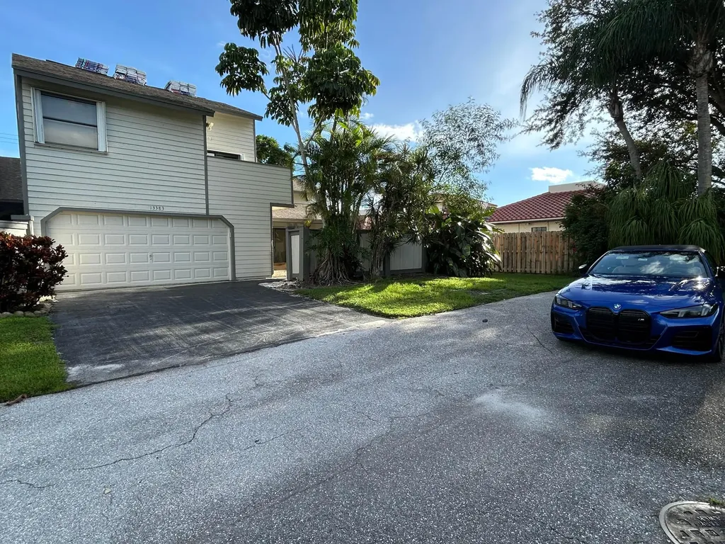 13383 Bedford Mews Court Wellington FL 33414