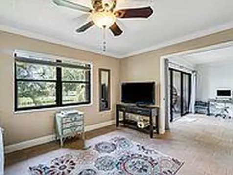 2910 SW 22nd Circle Delray Beach FL 33445