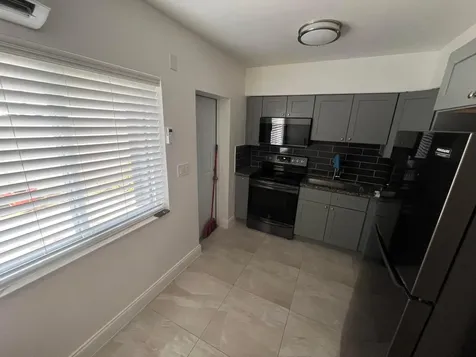 1019 SE 3rd Street Deerfield Beach FL 33441