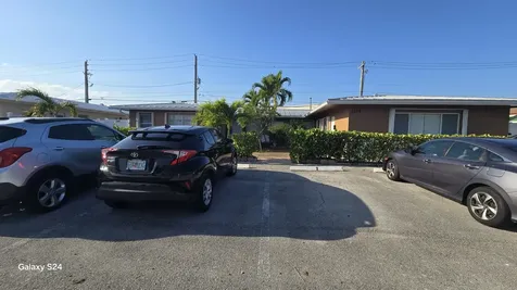 1019 SE 3rd Street Deerfield Beach FL 33441