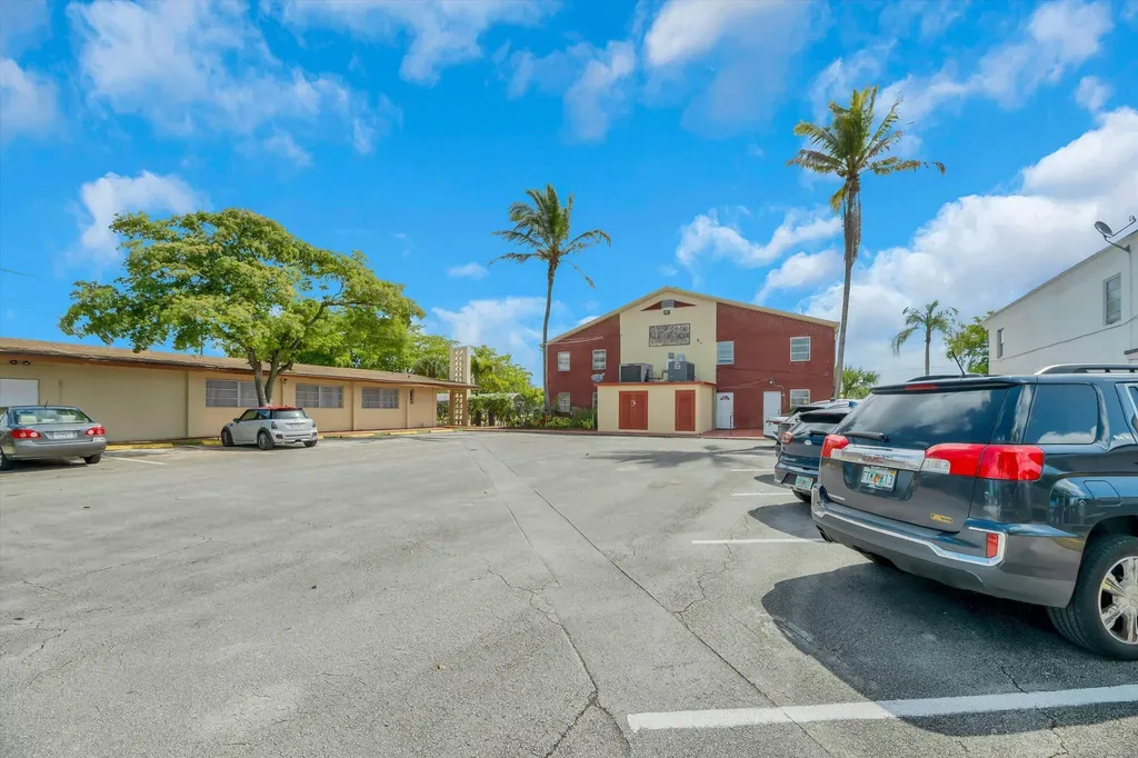4101 SW 61st Avenue Davie FL