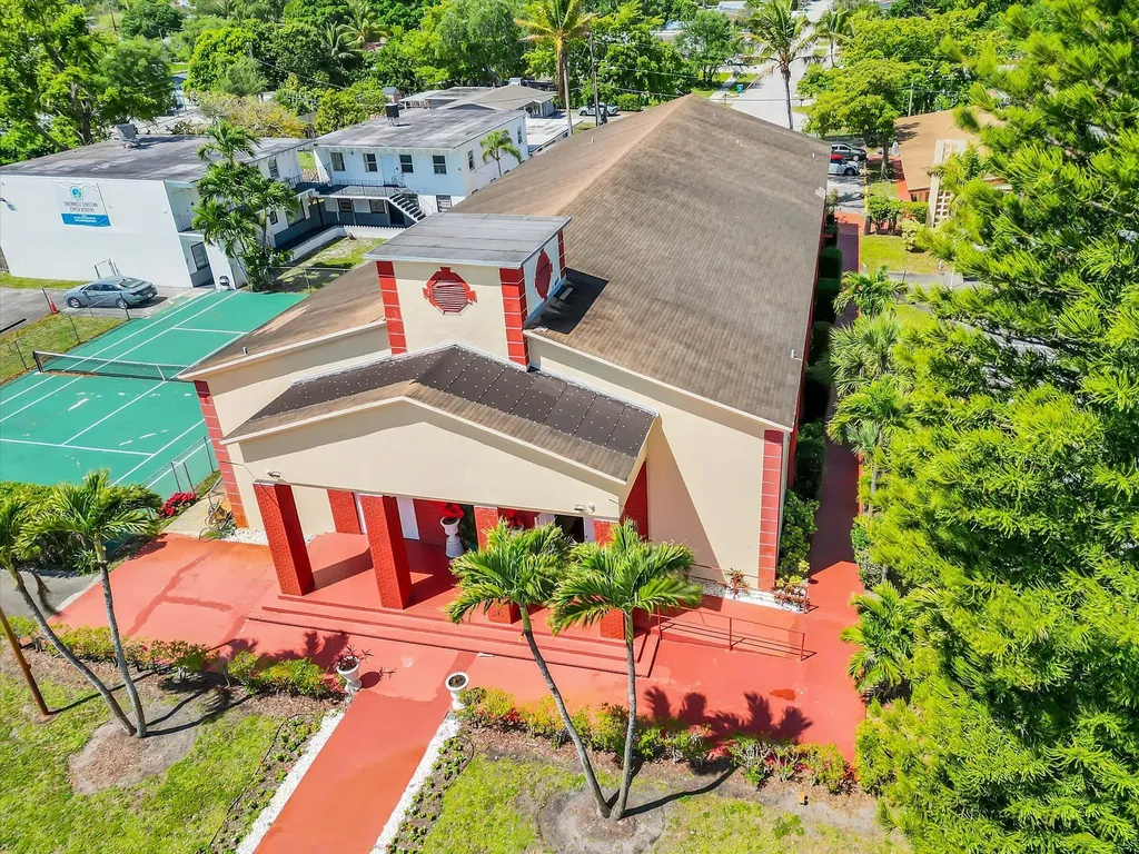 4101 SW 61st Avenue Davie FL