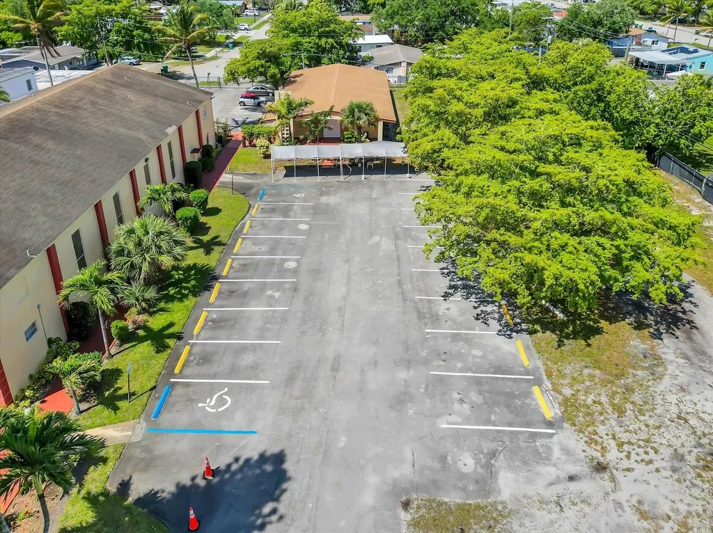 4101 SW 61st Avenue Davie FL