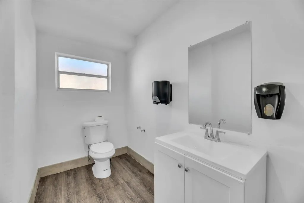 4101 SW 61st Avenue Davie FL