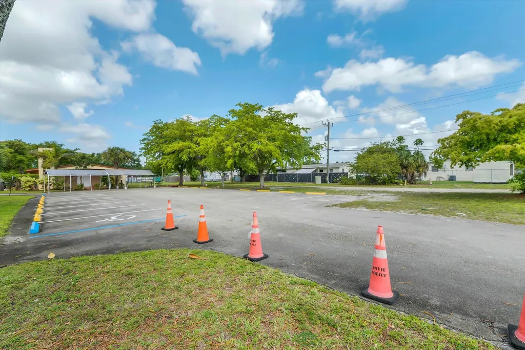 4101 SW 61st Avenue Davie FL