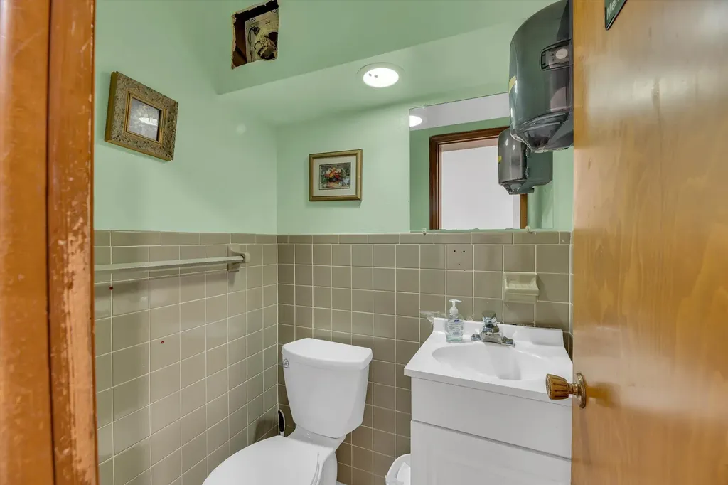 4101 SW 61st Avenue Davie FL