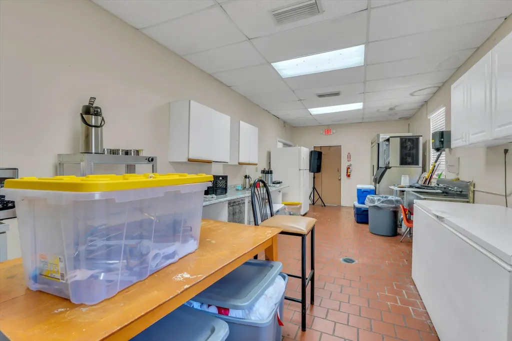 4101 SW 61st Avenue Davie FL