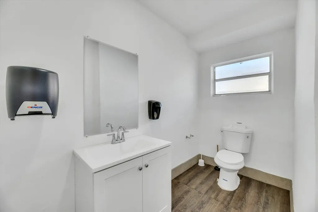 4101 SW 61st Avenue Davie FL
