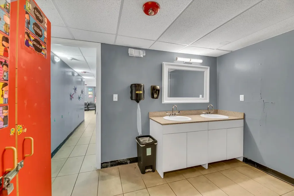 4101 SW 61st Avenue Davie FL
